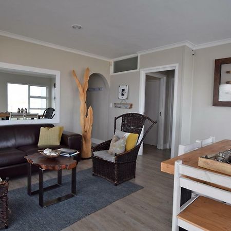 Apartment Dolphin House Hermanus Esterno foto