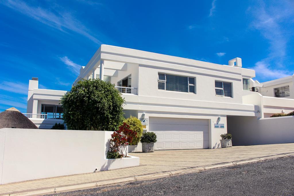 Apartment Dolphin House Hermanus Esterno foto