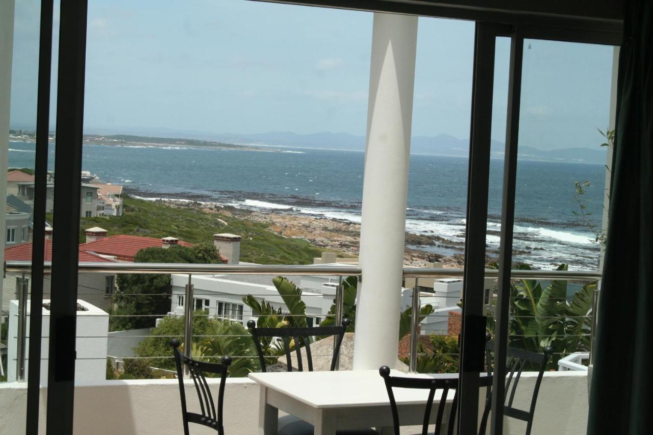 Apartment Dolphin House Hermanus Esterno foto