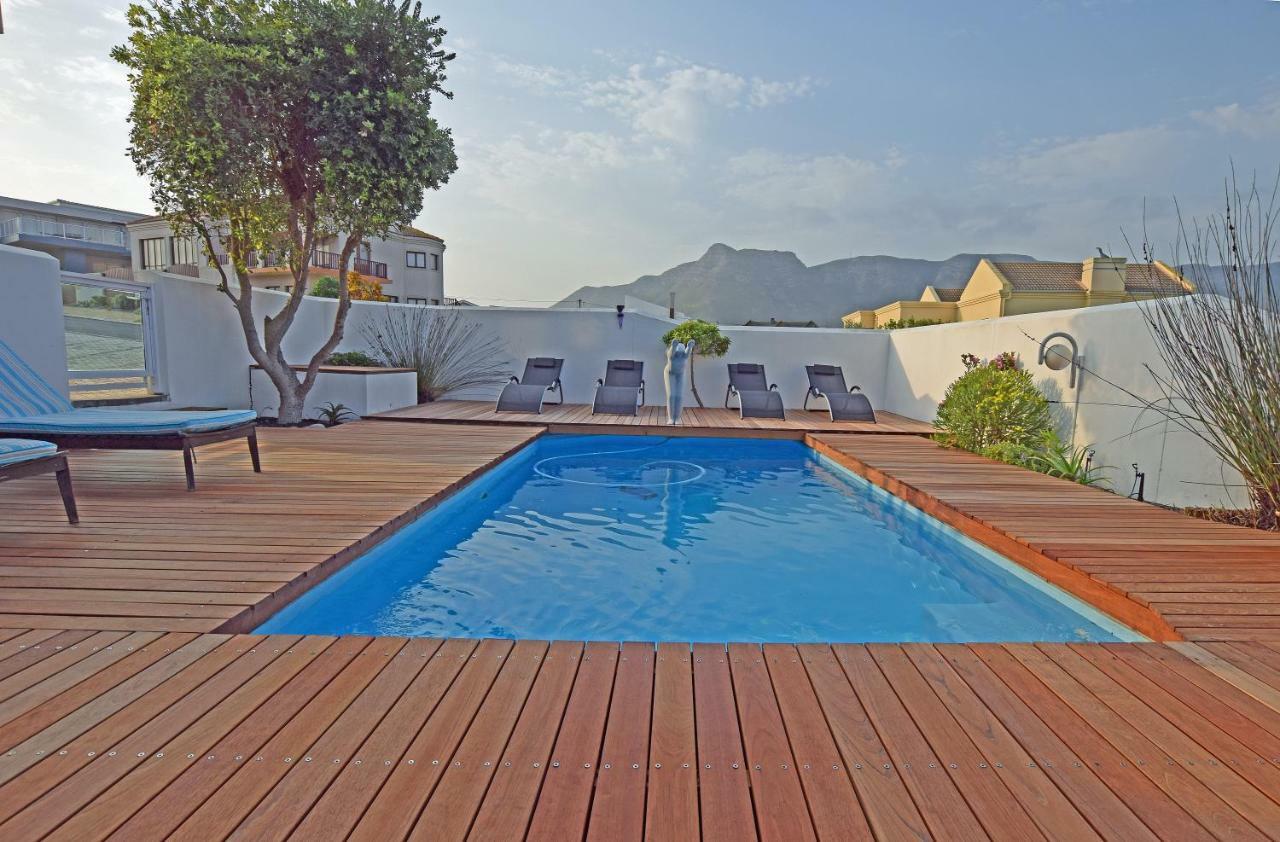 Apartment Dolphin House Hermanus Esterno foto
